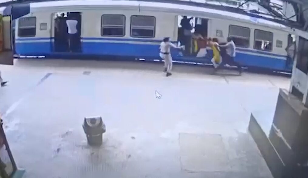 Female cop rescues woman who lost balance while trying to board moving train in southern India