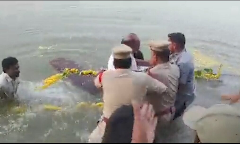 Minister rescued from water after boat tilts in southern India
