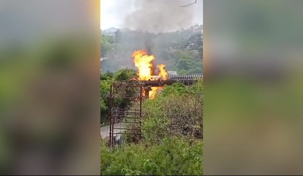 Several lives lost, three injured after chemical tanker overturns and catches fire in western India