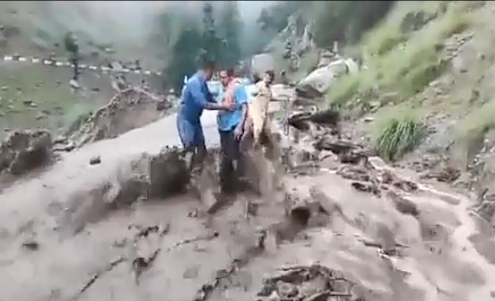 Truck driver rescued after cloud burst triggers flash flood in northern India